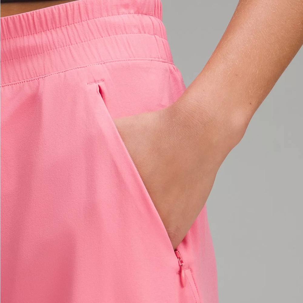 Lululemon Swift !NWT SOLD OUT! Wide Leg Mid Rise Pant sz 10 Sakura Pink - Picture 4 of 9